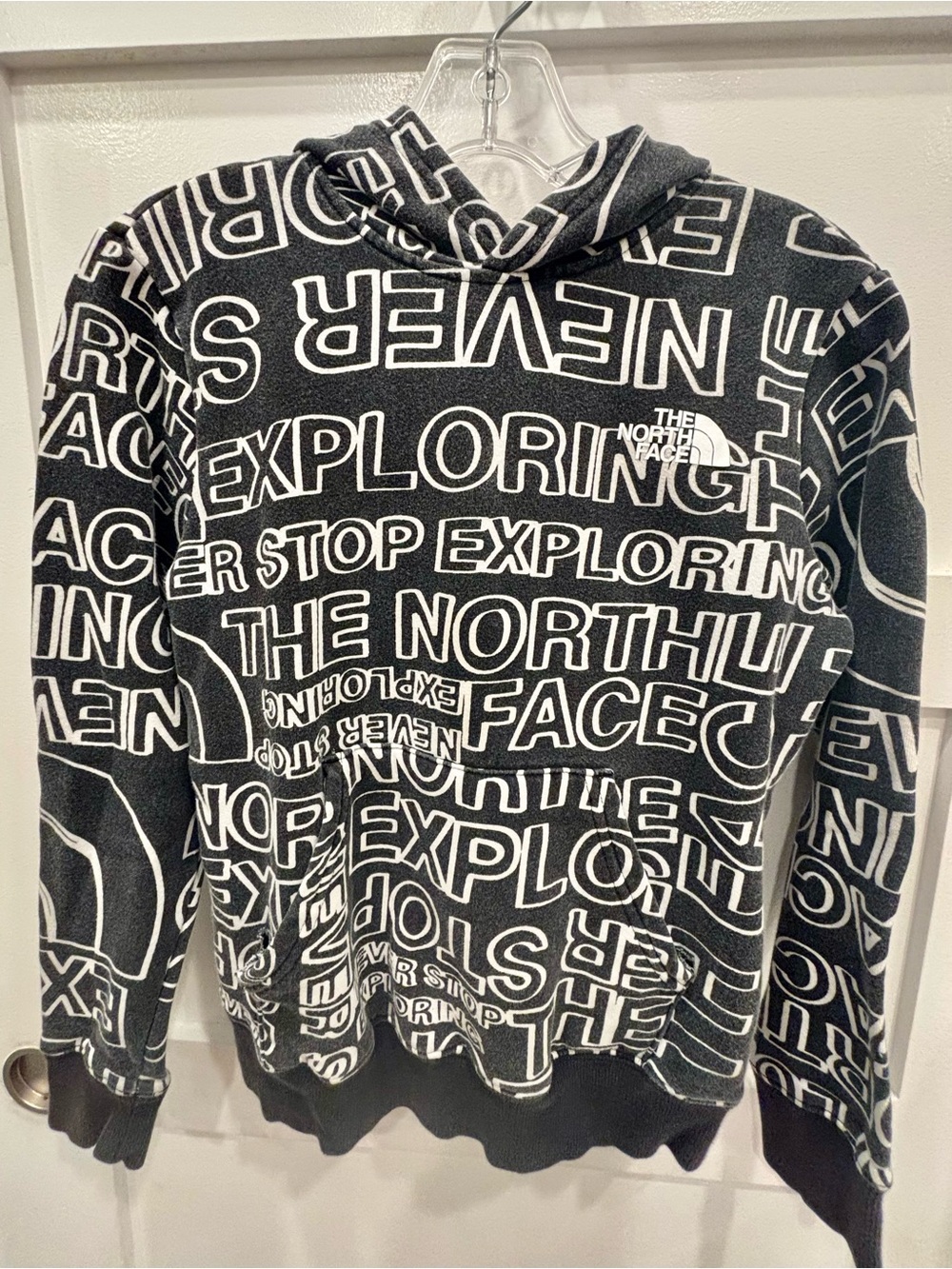 The North Face Black & White Logo Tag Boys’ Hoodie